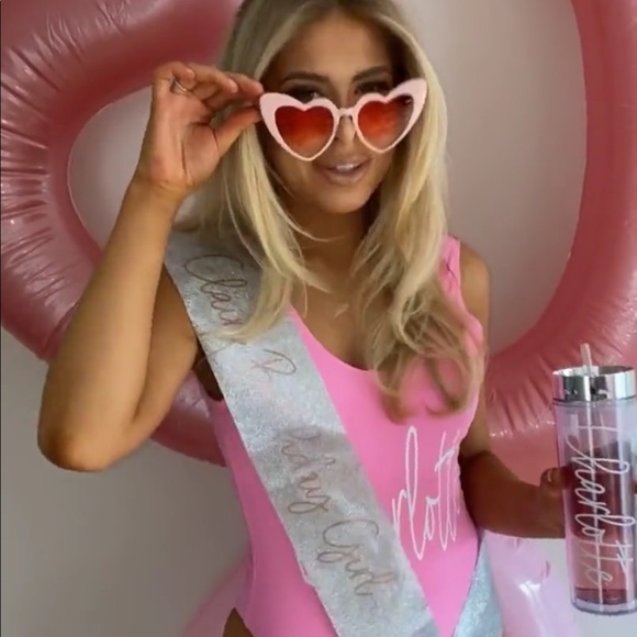 Pink Heart Pink Lens Sunglasses 💖 Brand New Never Worn Still In Plastic💖 - Picture 7 of 7